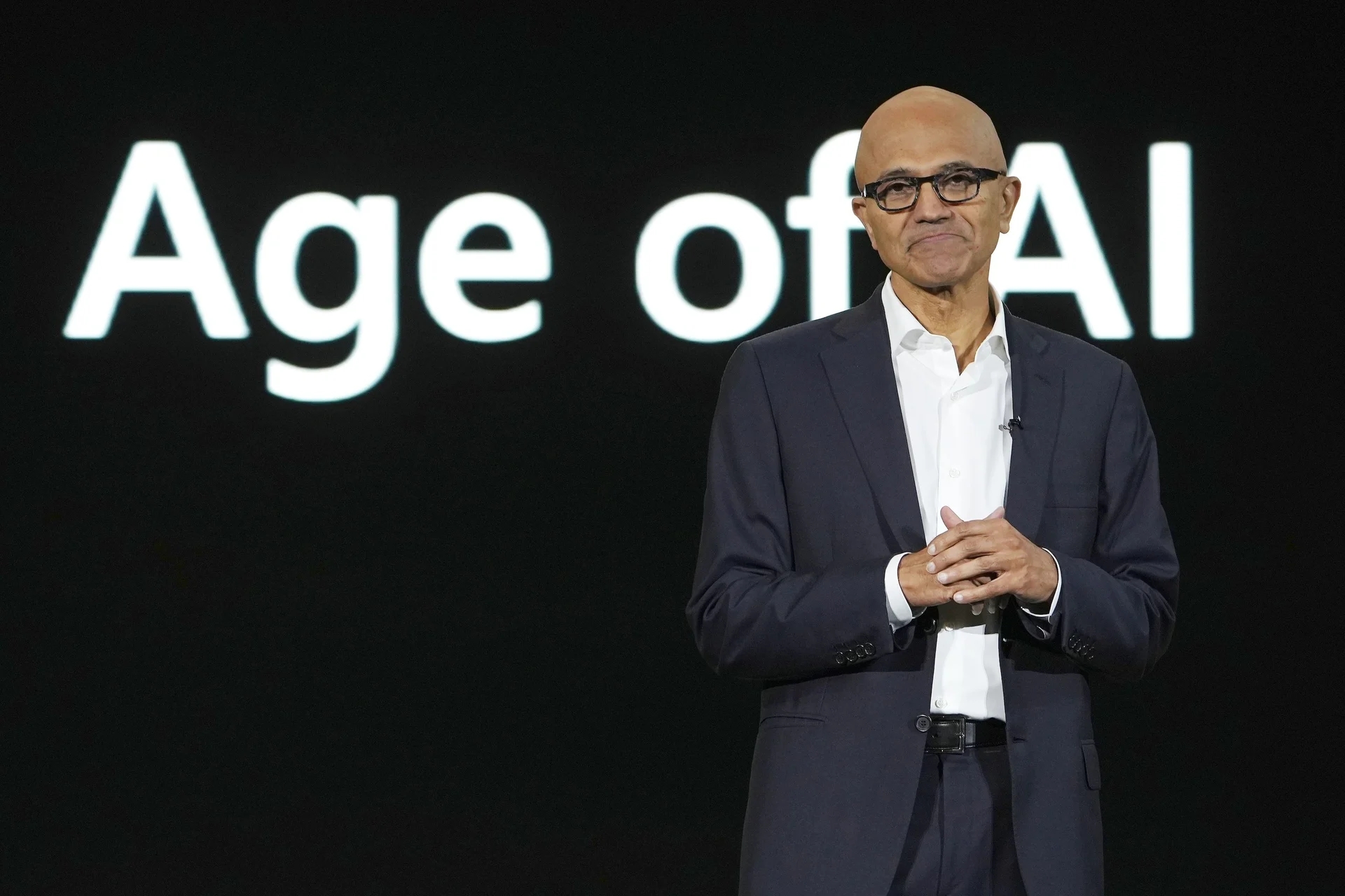 Microsoft-Chef fordert Notbremse für Künstliche Intelligenz